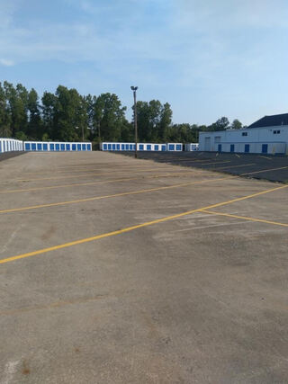 Wide Lanes for Parking and RVs